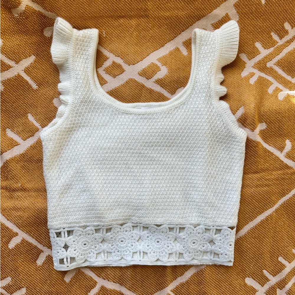 White cropped crotchet top